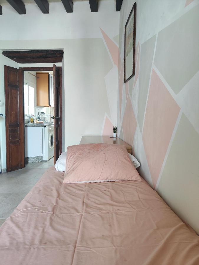 Lovely 1-Bedroom Loft With Terrace. Amazing View. Sevilla Exterior foto